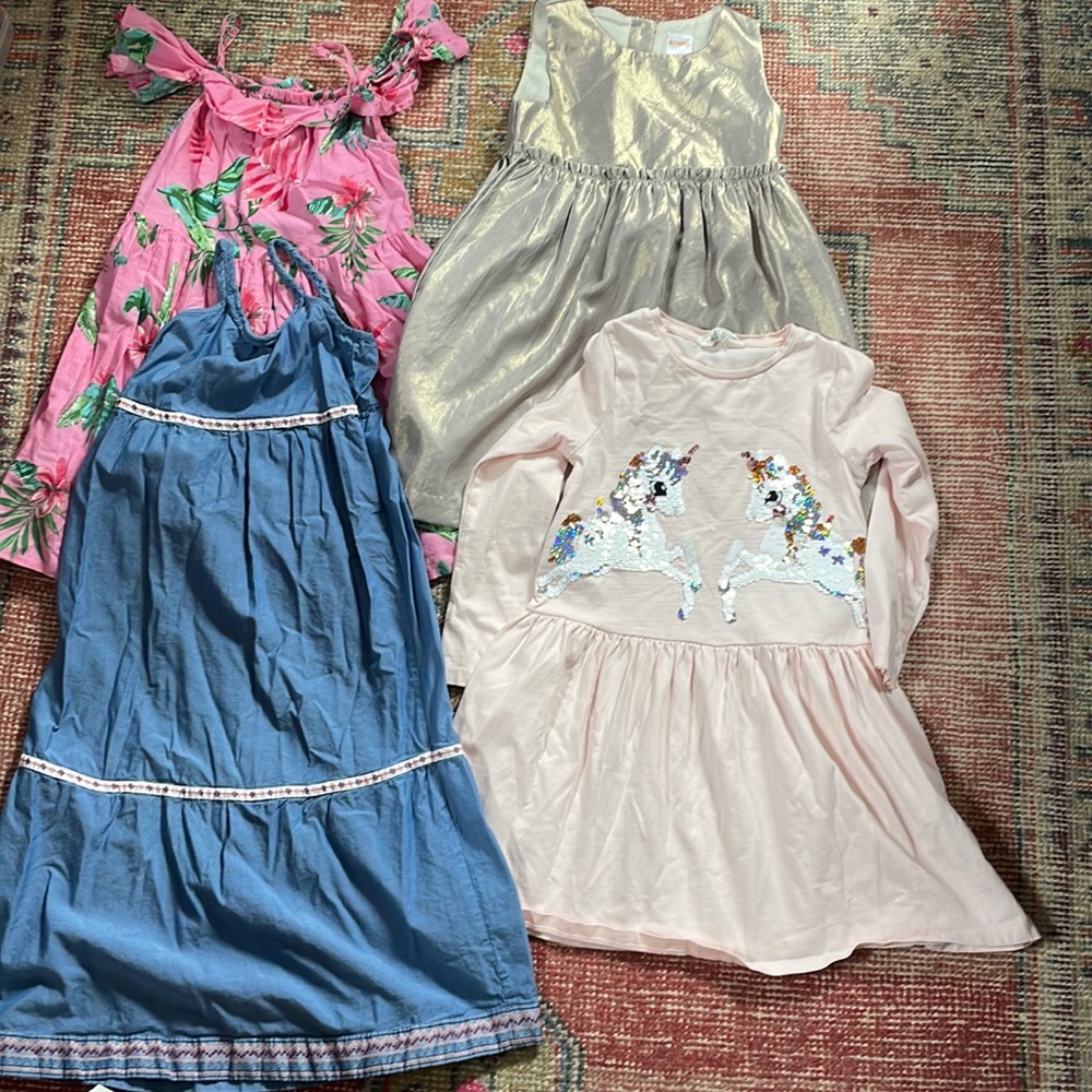 Dresses bundle - Picture 1 of 1